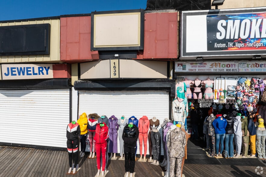 1639 Boardwalk, Atlantic City, NJ for lease - Building Photo - Image 2 of 5