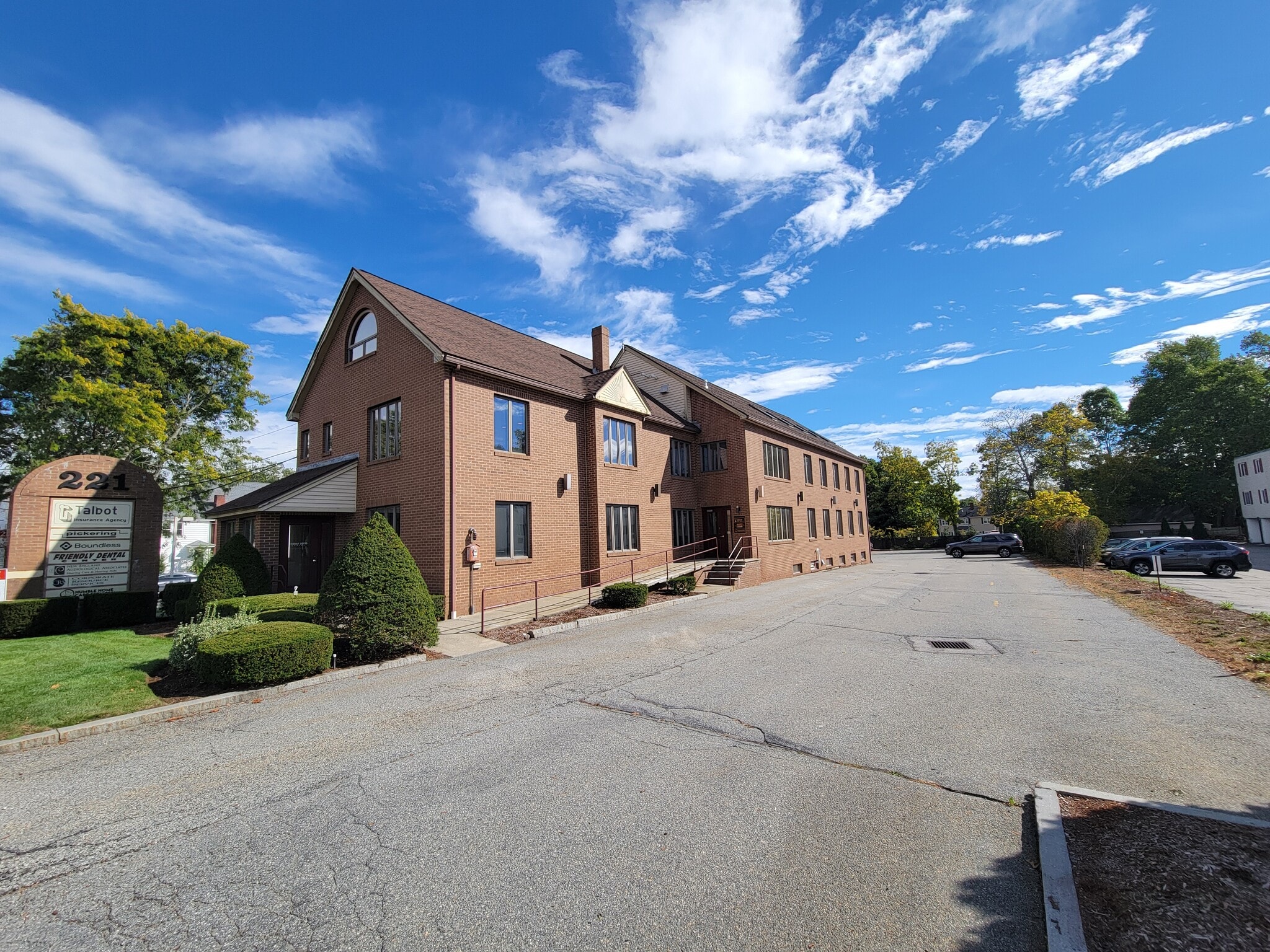 221 Chelmsford St, Chelmsford, MA for lease Building Photo- Image 1 of 8