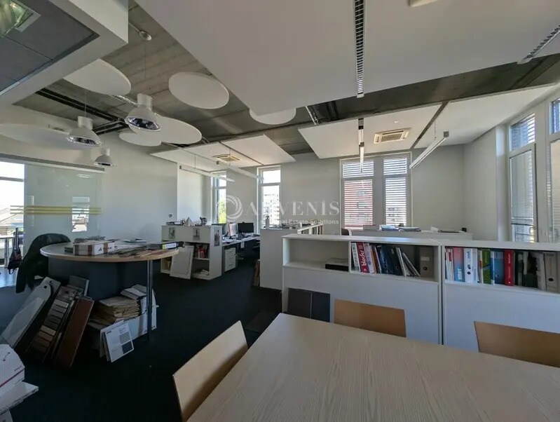 Office in Strasbourg for sale Interior Photo- Image 1 of 10