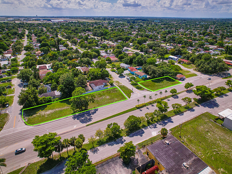 14780-14837 NW 27th Ave, Opa Locka, FL à vendre - Photo du bâtiment - Image 2 de 5