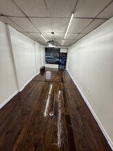 2109-2125 Westbury Ct, Brooklyn, NY à louer Photo intérieure- Image 2 de 5