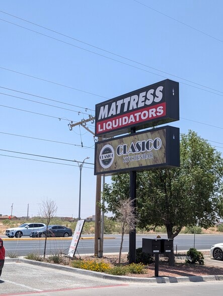 3025 N Zaragoza Rd, El Paso, TX for lease - Building Photo - Image 3 of 16