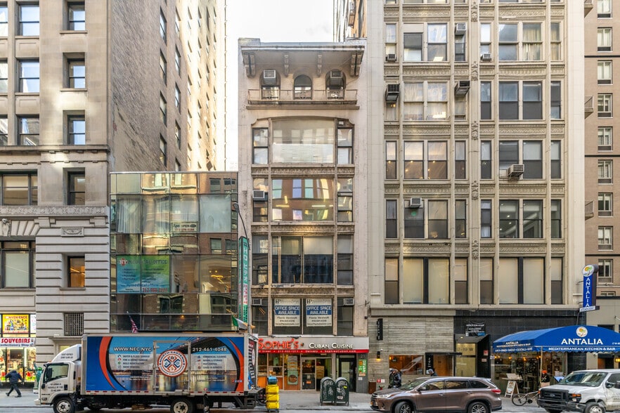 21-23 West 45th Street portfolio of 2 properties for sale on LoopNet.ca - Primary Photo - Image 1 of 2