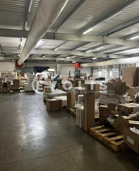 Industriel dans Châteaurenard à louer - Photo intérieure - Image 2 de 21