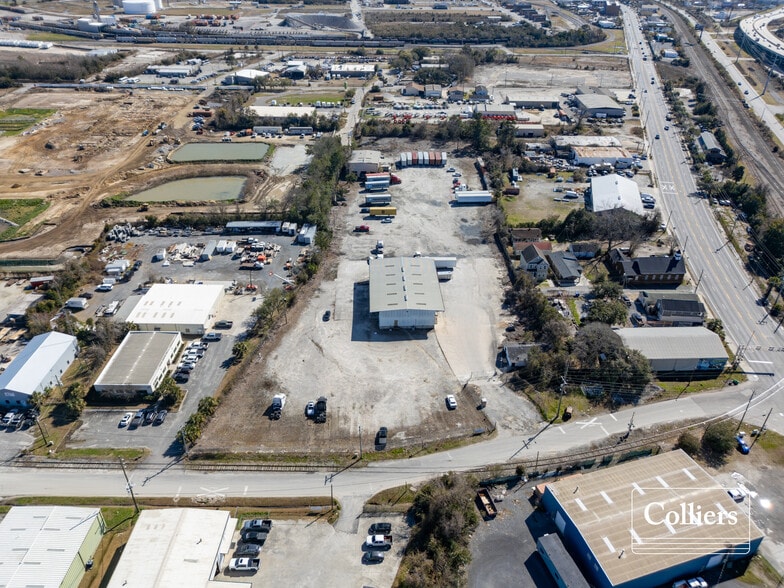 2003 Cherry Hill Ln, North Charleston, SC à louer - Photo du bâtiment - Image 2 de 4