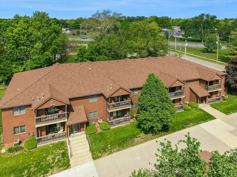 1620 Vine St, West Des Moines, IA à vendre - Aérien - Image 2 de 6