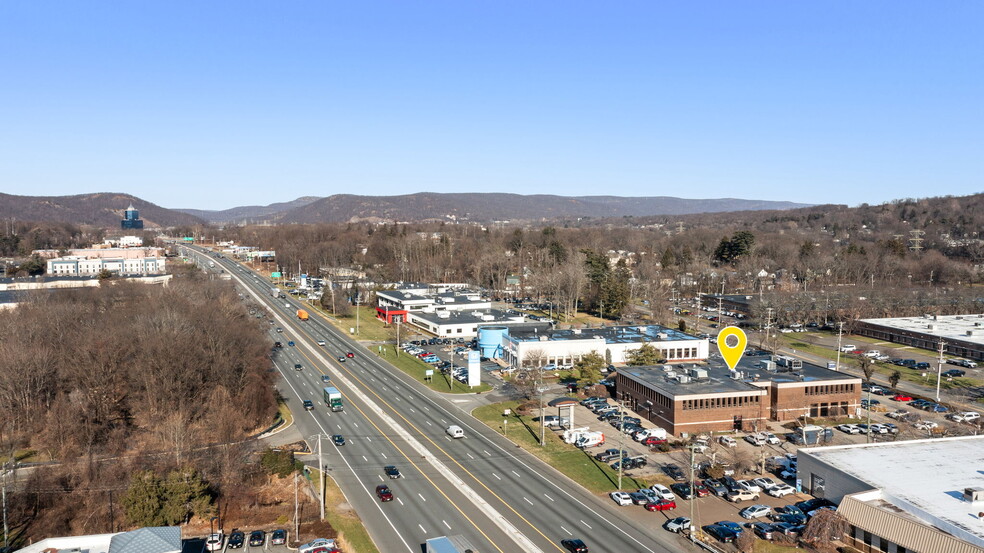 1 Lethbridge Plz, Mahwah, NJ for lease - Aerial - Image 3 of 30