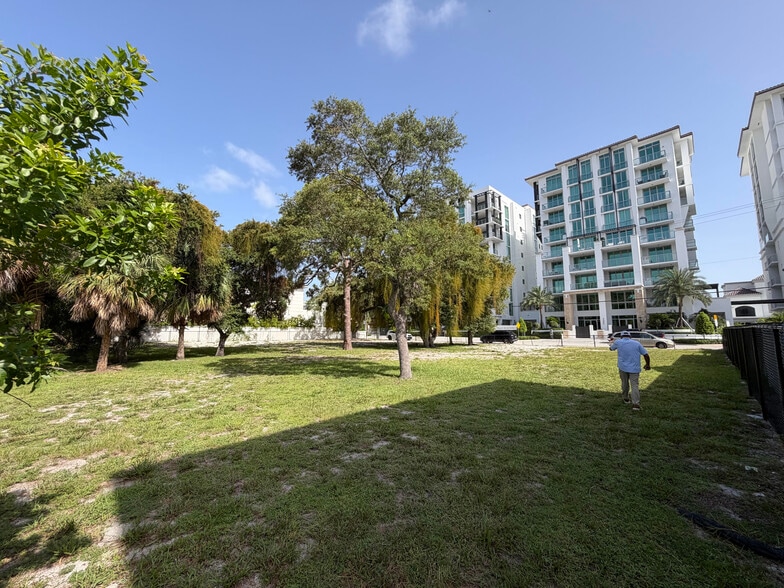 450 E Royal Palm Rd, Boca Raton, FL à vendre - Photo du bâtiment - Image 3 de 10