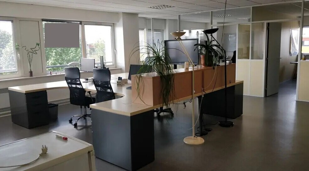 Rue Louis Duvant, Rouvignies for lease - Interior Photo - Image 2 of 6
