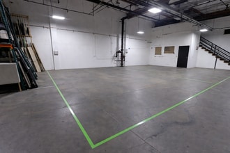 3901 SE Naef Rd, Portland, OR for lease Interior Photo- Image 2 of 8