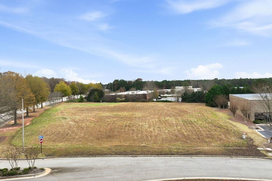 4129 Industry Way, Flowery Branch, GA for lease - Aerial - Image 3 of 15