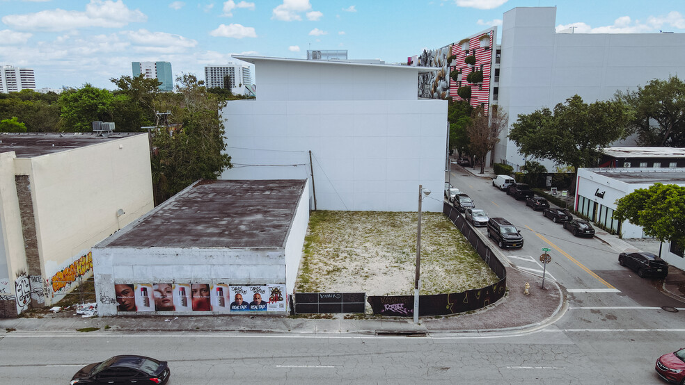 15 NE 41st St, Miami, FL for sale - Building Photo - Image 2 of 9