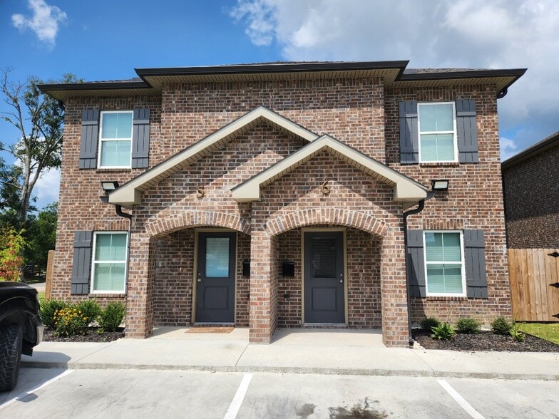 602 Penn St, Lake Charles, LA à vendre - Photo du bâtiment - Image 2 de 19
