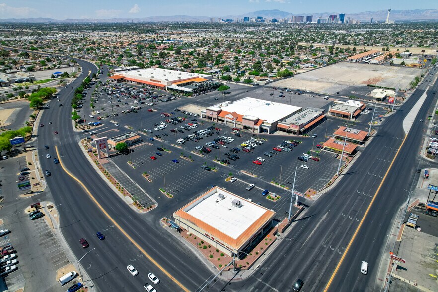 1255 S Lamb Blvd, Las Vegas, NV à louer - Aérien - Image 2 de 10