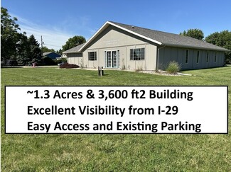 Plus de détails pour 335 Wycoff Dr, North Sioux City, SD - Bureau à vendre