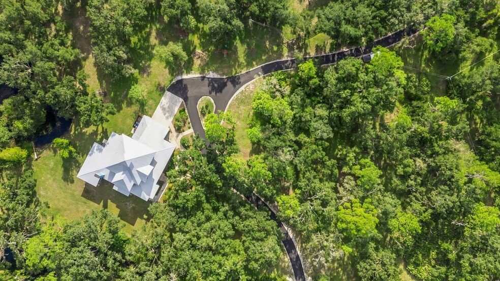 14298 Mossy Oak Ln, Myakka City, FL for sale - Building Photo - Image 2 of 22