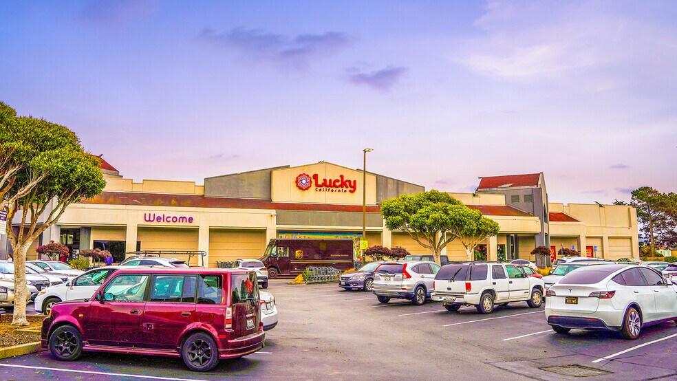 1515 Sloat Blvd, San Francisco, CA à vendre - Photo du bâtiment - Image 2 de 4