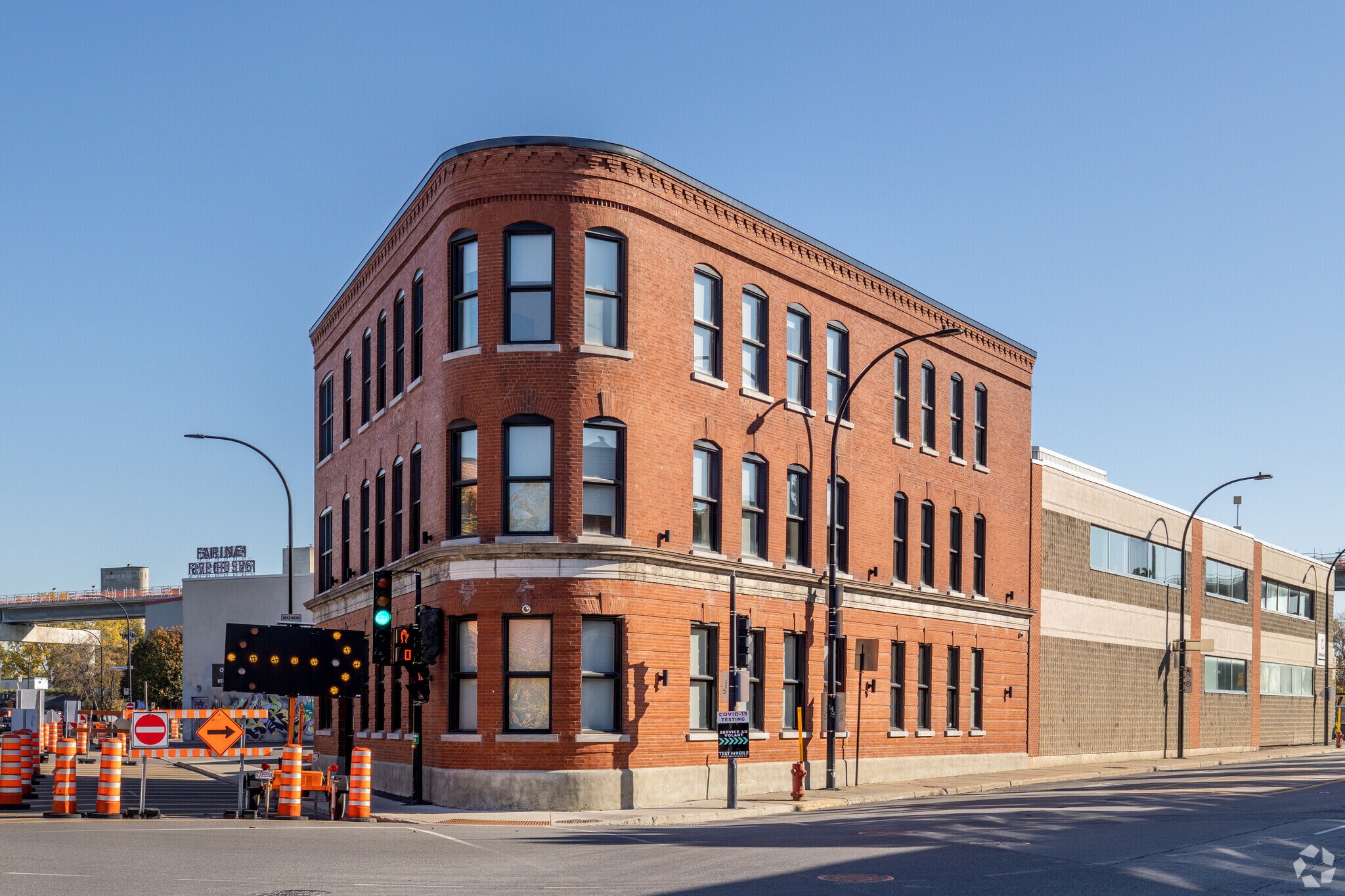 1396 Rue Saint-Patrick, Montréal, QC à vendre Photo principale- Image 1 de 1