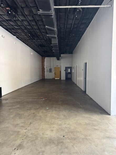 4715 Main St, Houston, TX à louer - Photo du bâtiment - Image 2 de 28