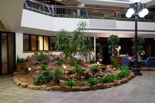 3400 W Marshall Ave, Longview, TX à louer - Photo du bâtiment - Image 2 de 9