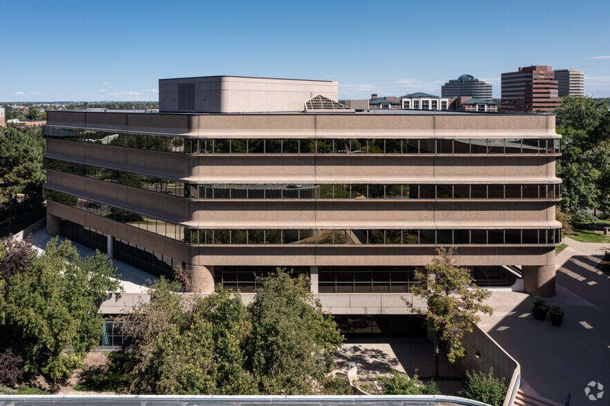 7730 E Belleview Ave, Greenwood Village, CO à louer - Photo du bâtiment - Image 3 de 5