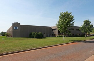 Plus de détails pour 610 Whitetail Blvd, River Falls, WI - Industriel à vendre