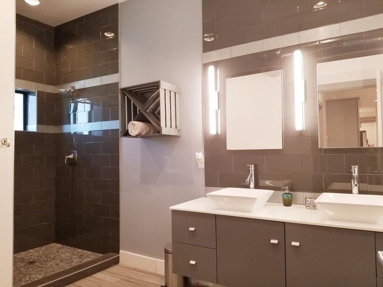 2233 N 7th St, Phoenix, AZ à louer - Photo intérieure - Image 2 de 7