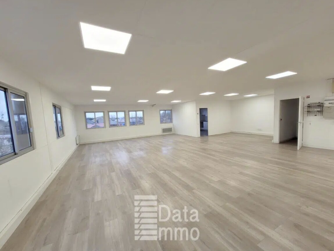 Boulevard Louis Armand, Neuilly-sur-Marne for lease Interior Photo- Image 1 of 16