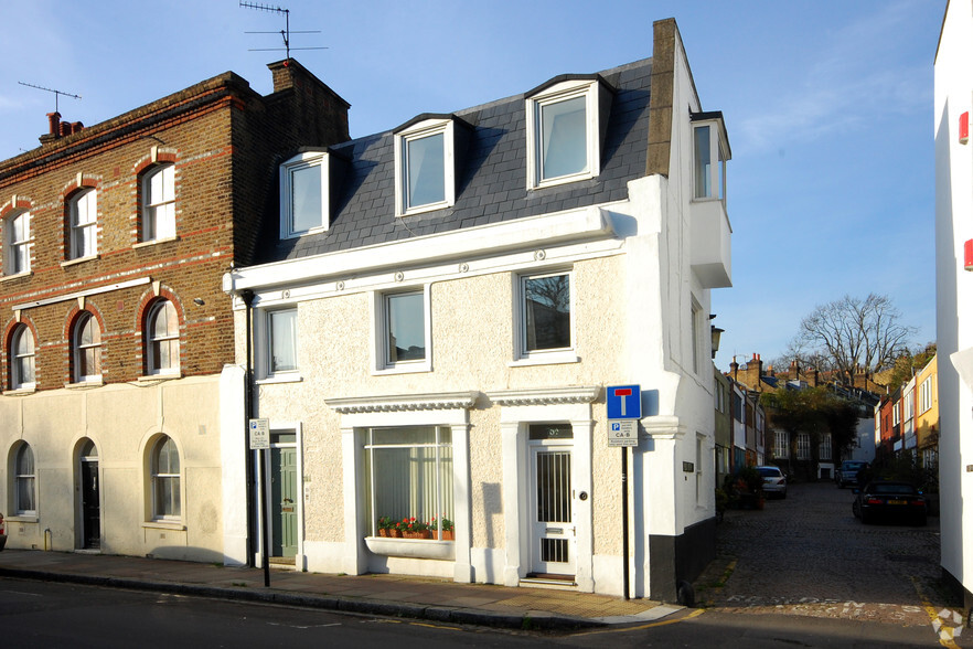 76A Belsize Ln, London à louer - Photo principale - Image 1 de 2