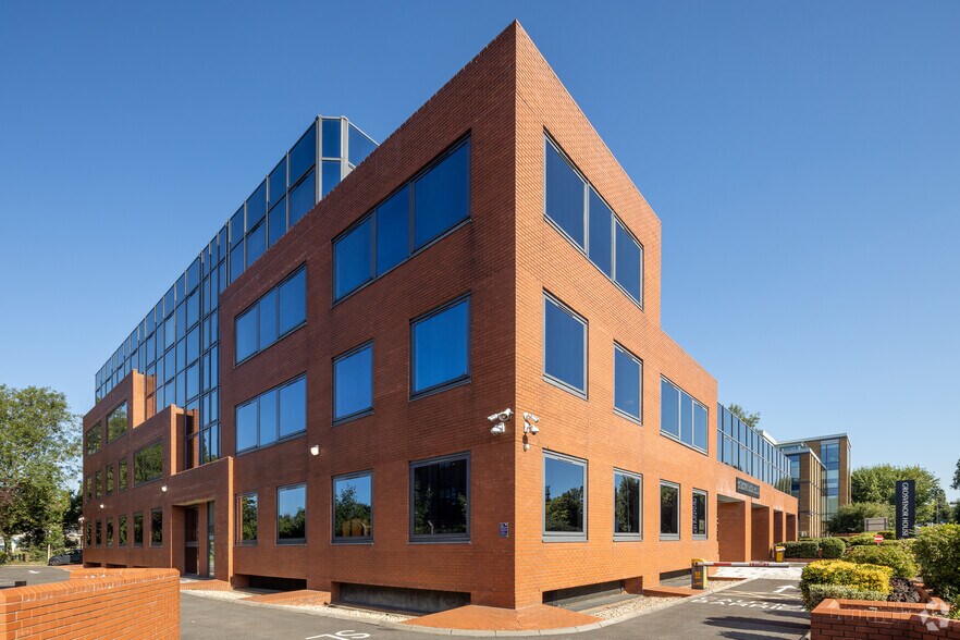 65-71 London Rd, Redhill à louer - Photo du bâtiment - Image 3 de 25