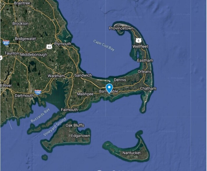 453 Main St, Hyannis, MA à vendre - Photo du bâtiment - Image 2 de 3