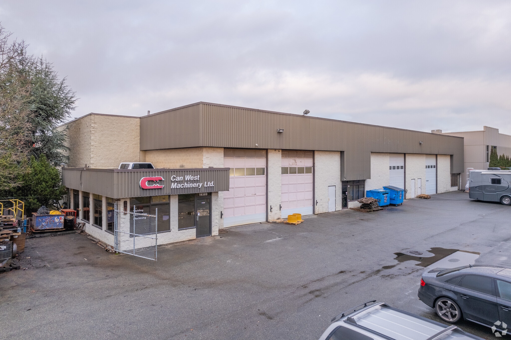19389 94th Ave, Surrey, BC for sale Primary Photo- Image 1 of 12