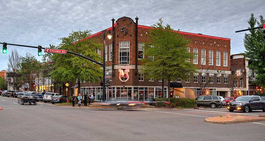 2325 University Blvd, Tuscaloosa, AL à vendre - Photo du bâtiment - Image 1 de 1