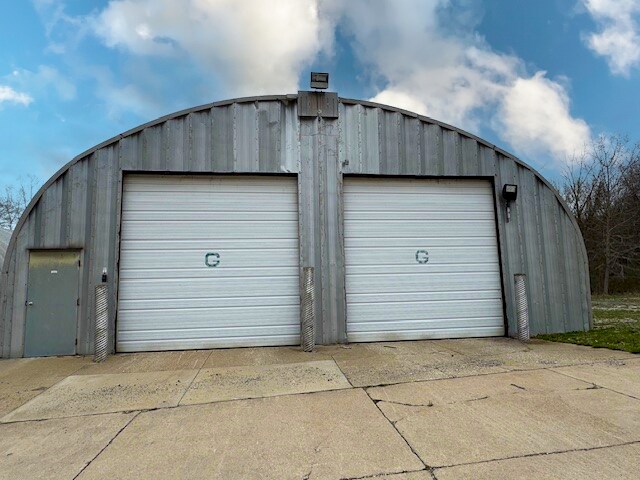 6270 Van Buren Rd, New Franklin, OH à louer - Photo du bâtiment - Image 2 de 3