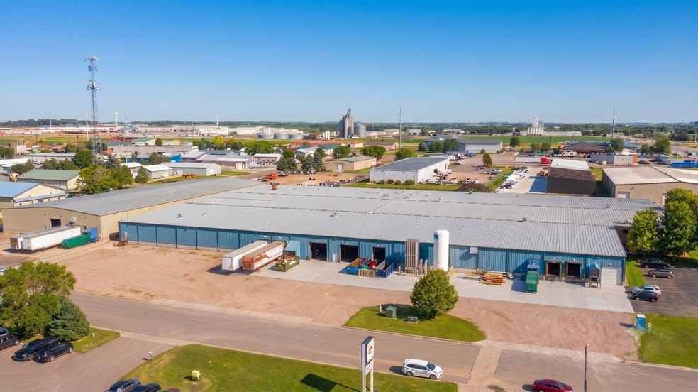 1200 E Birch St, Brandon, SD for sale - Primary Photo - Image 1 of 1