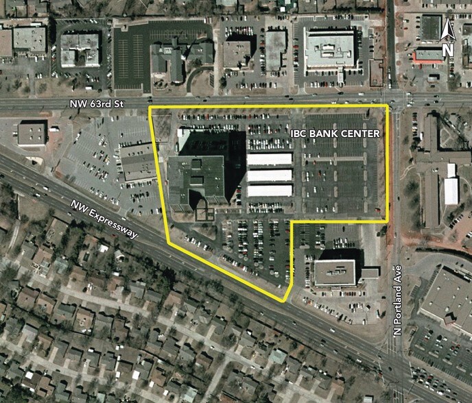 3817 NW Expressway, Oklahoma City, OK à louer - Photo du bâtiment - Image 2 de 2