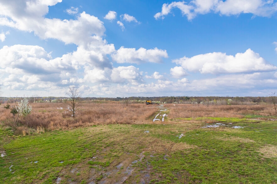 8989 Belvoir View Pl, Lorton, VA à louer - Photo de construction - Image 2 de 4