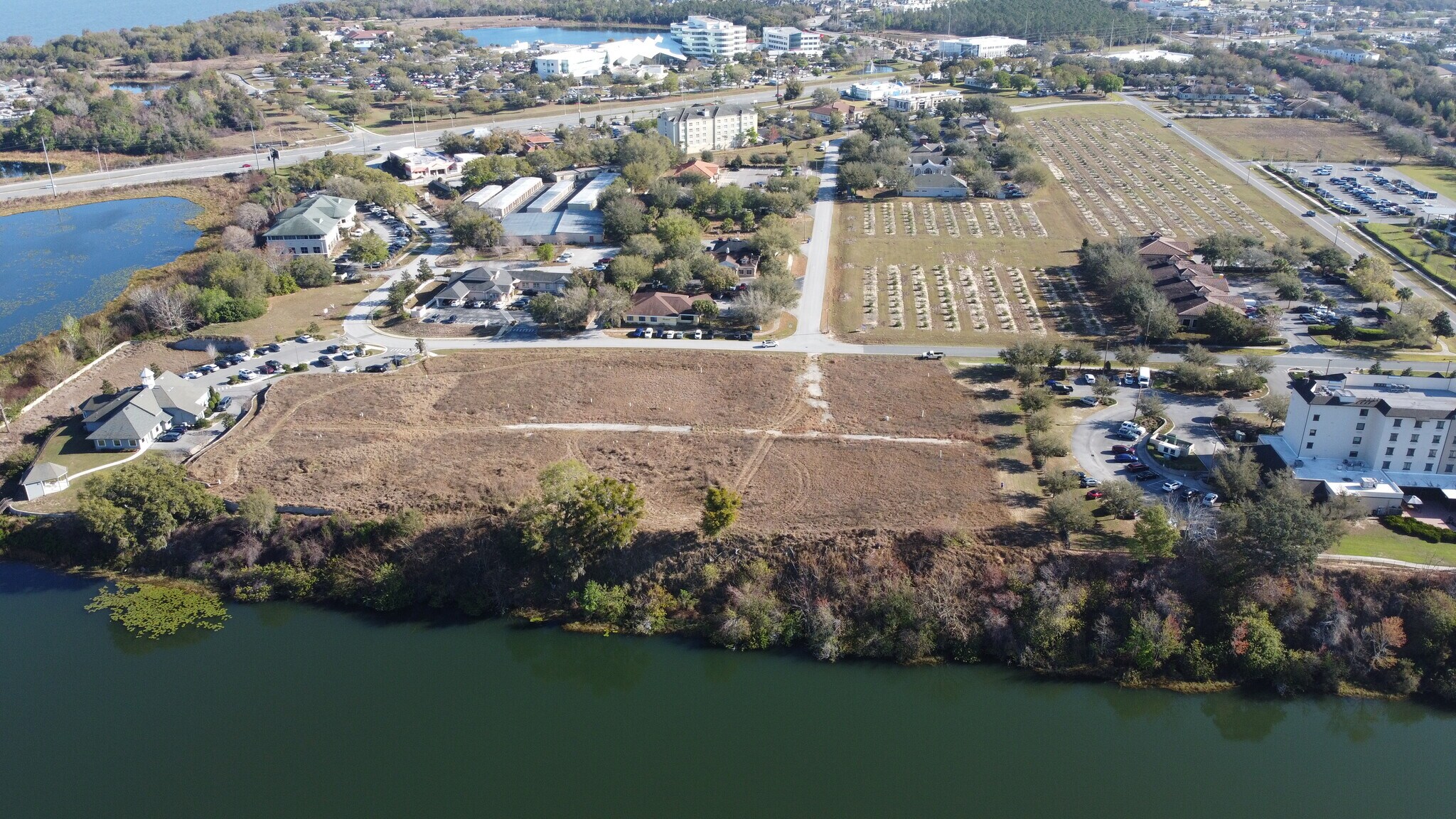 1655 Nightingale Ln, Tavares, FL for sale Primary Photo- Image 1 of 24