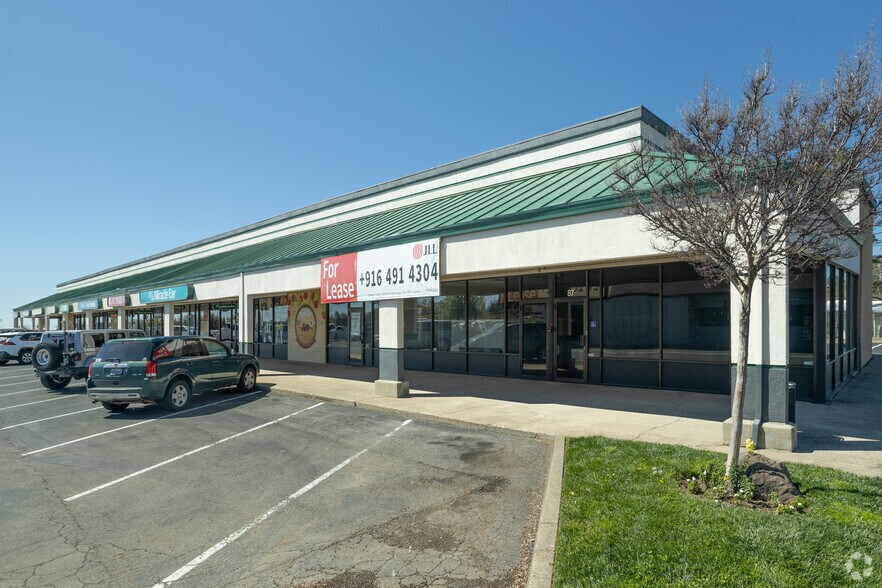 21-99 Fairlane, Placerville, CA à louer - Photo du bâtiment - Image 2 de 8