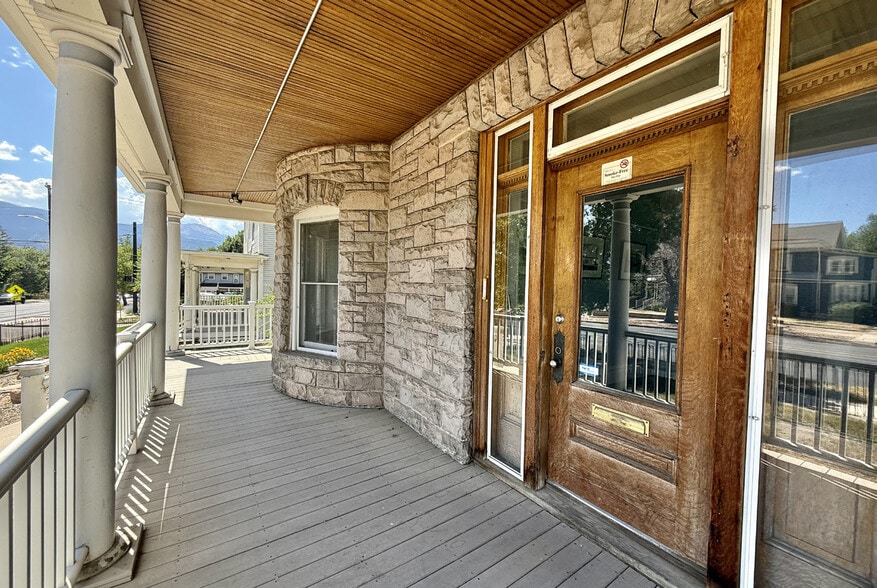 704 E Boulder St, Colorado Springs, CO for sale - Building Photo - Image 2 of 4