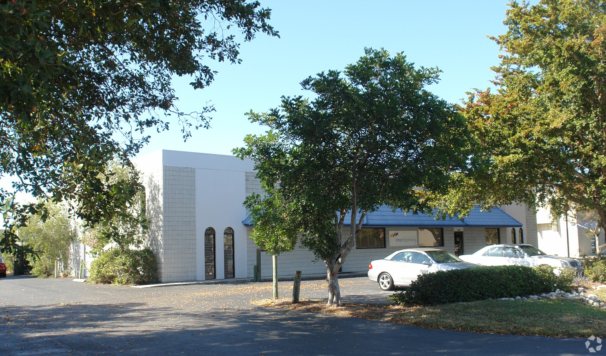 4408 Corporate Sq, Naples, FL for sale Primary Photo- Image 1 of 5