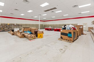 1320 Corsicana Hwy, Hillsboro, TX for lease Building Photo- Image 1 of 7