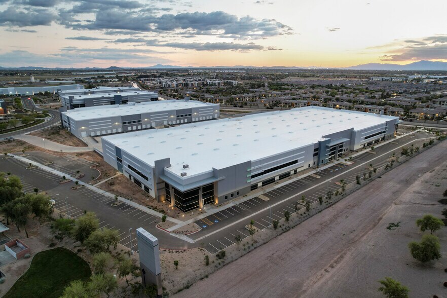 Chandler Airpark 202, Chandler, AZ à louer - Photo du bâtiment - Image 1 de 26