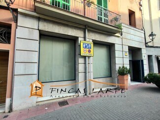 Plus de détails pour Multi-résidentiel à vendre