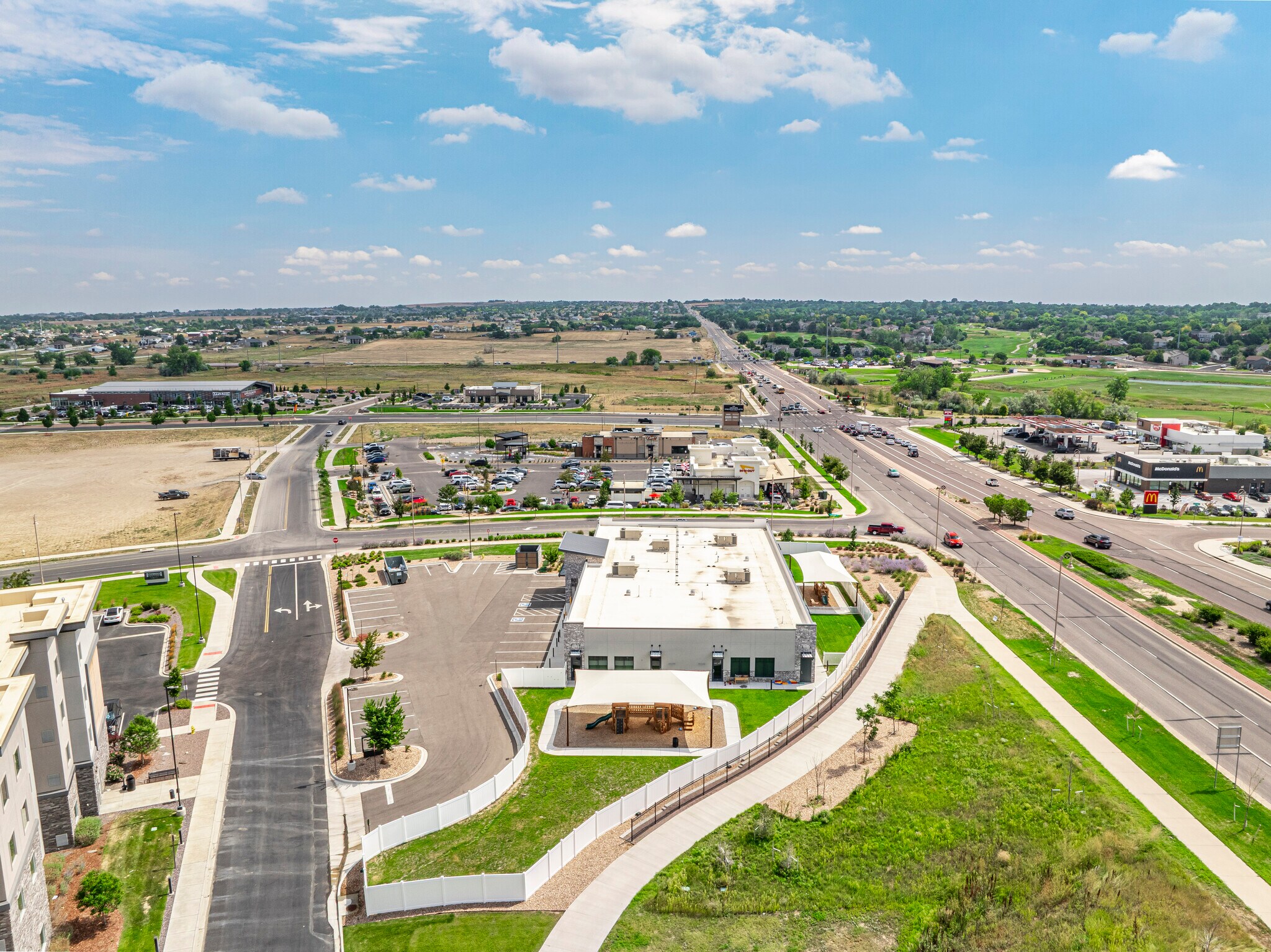 91 E 136th Ave, Thornton, CO à vendre Photo du bâtiment- Image 1 de 40
