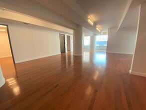6505 Belcrest Rd, Hyattsville, MD for lease Interior Photo- Image 2 of 8