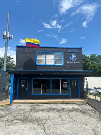 Plus de détails pour 8129 Page Ave, Saint Louis, MO - Commerce de détail à vendre