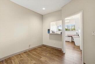 444 E Boston Post Rd, Mamaroneck, NY for lease Interior Photo- Image 2 of 3