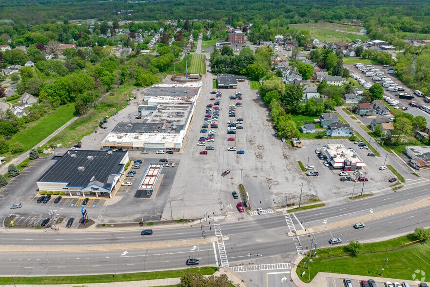 26-40 Oriskany Blvd, Whitesboro, NY for lease - Aerial - Image 3 of 8