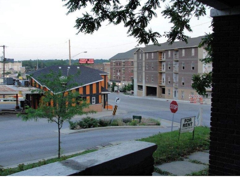 9 N Salisbury St, West Lafayette, IN for sale - Building Photo - Image 3 of 6